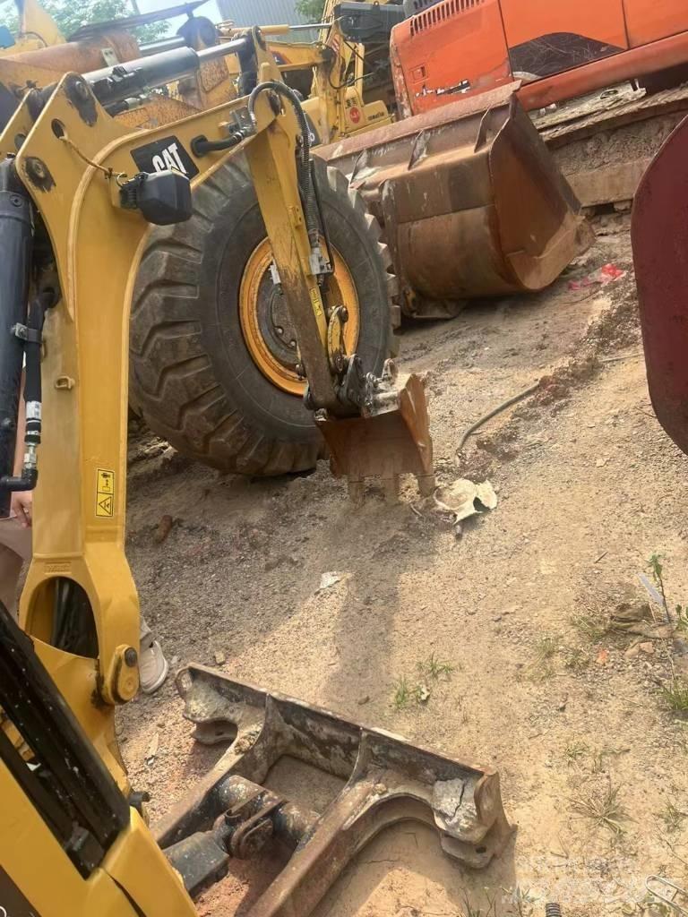 CAT 301.7 Mini excavators < 7t (Mini diggers)