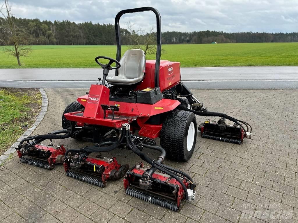 Toro Reelmaster6700D Fairway mowers