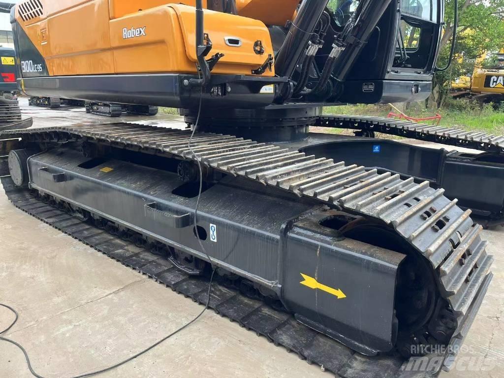 Hyundai R300LC-9S Crawler excavators