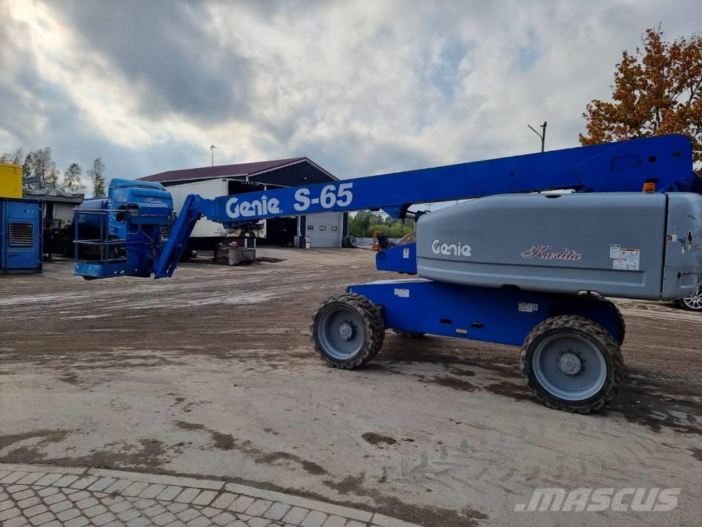 Genie S-65 4×4 Articulated boom lifts