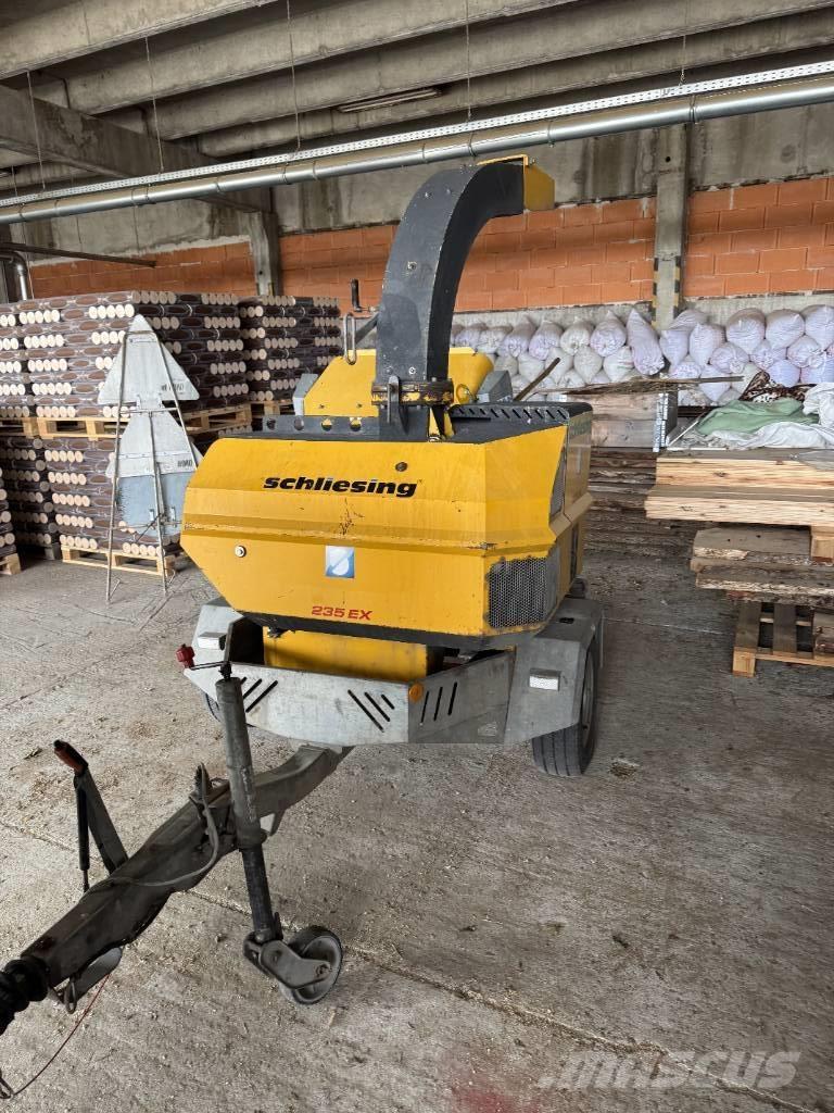 Schliesing 235EX Wood chippers