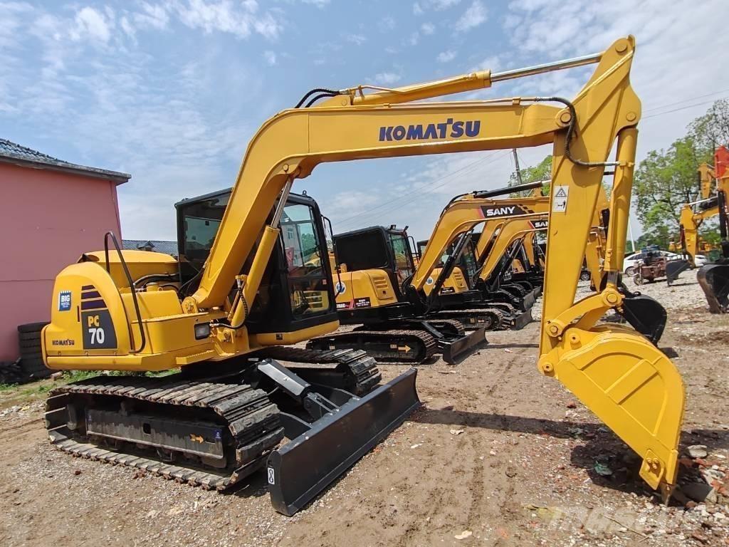 Komatsu PC 70 Mini excavators  7t - 12t