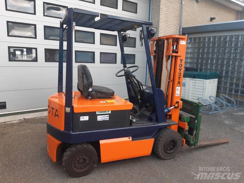 Toyota 4FB20 Electric forklift trucks
