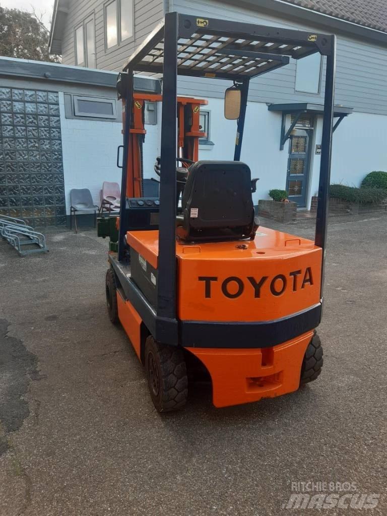 Toyota 4FB20 Electric forklift trucks