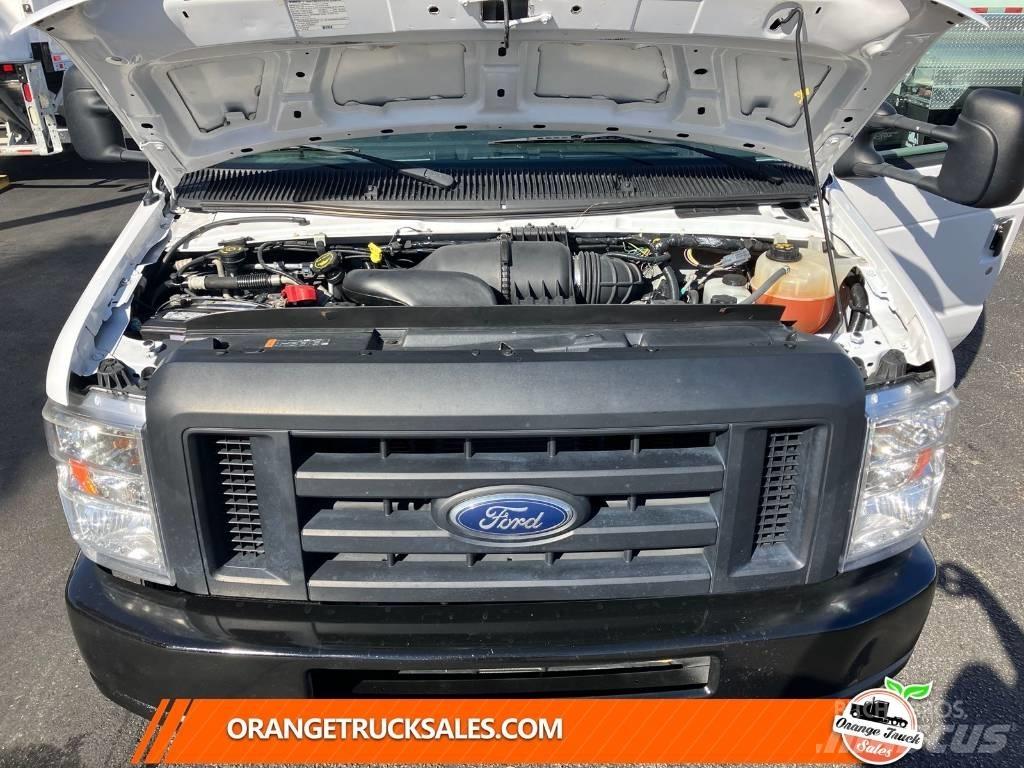 Ford E 350 SD Box trucks
