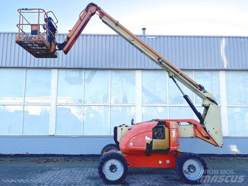 JLG 600 AJ Telescopic boom lifts