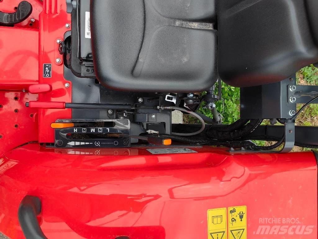 Kubota L1-382 HST Tractors