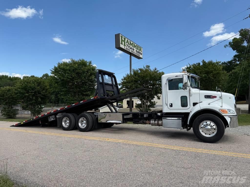 Peterbilt 348 Recovery vehicles