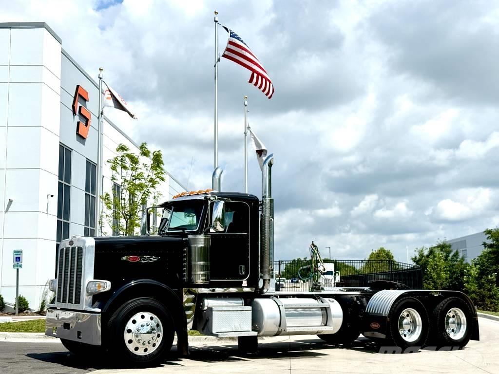 Peterbilt 389 Prime Movers