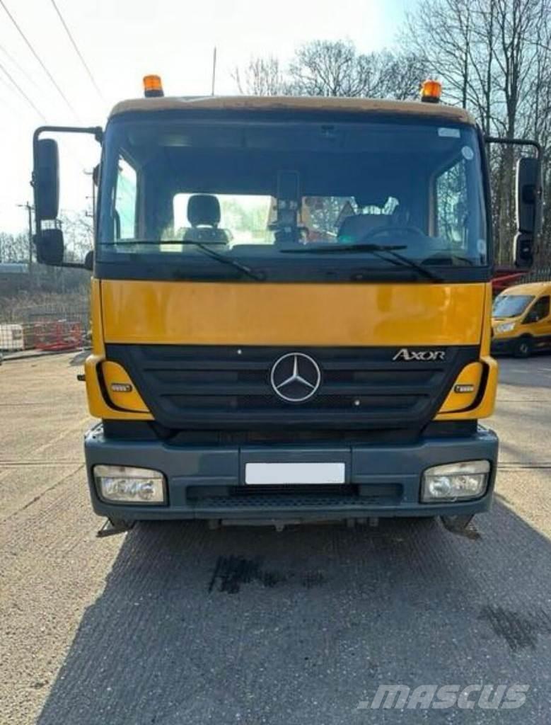 Mercedes-Benz Axor Concrete pumps