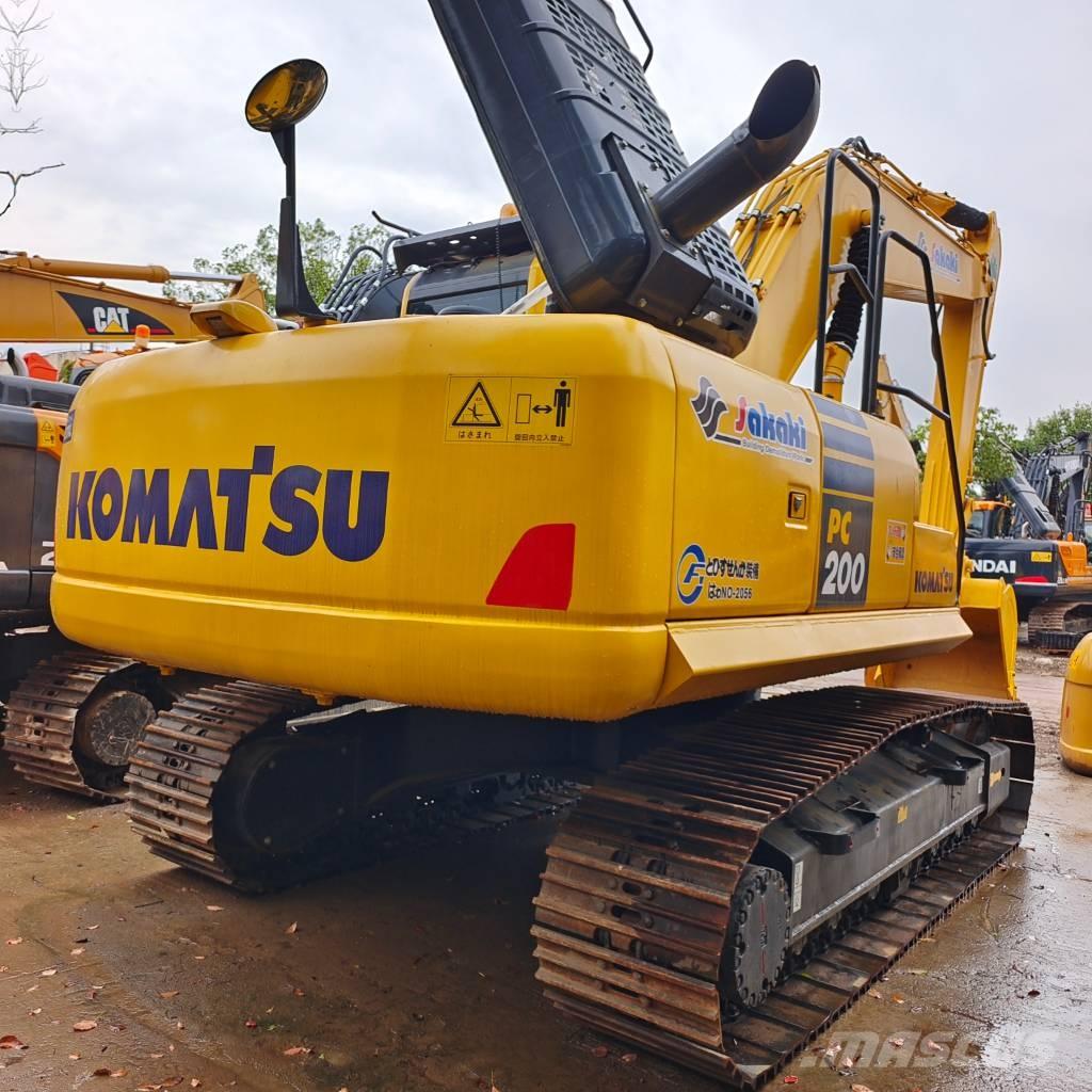 Komatsu PC 200-7 Crawler excavators