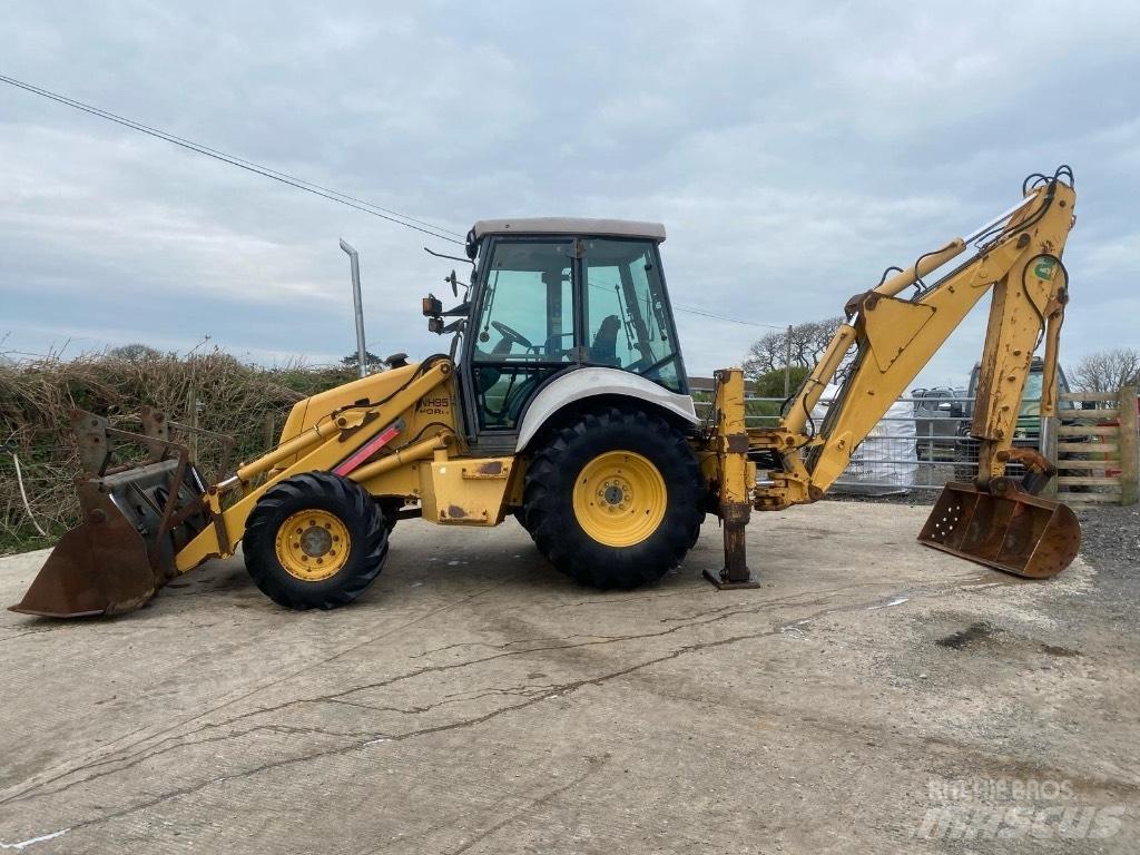 New Holland NH 95 Backhoe