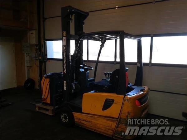 Jungheinrich EFG216K Electric forklift trucks