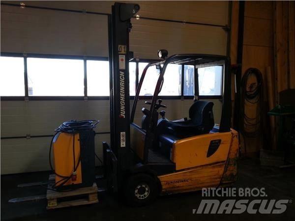 Jungheinrich EFG216K Electric forklift trucks