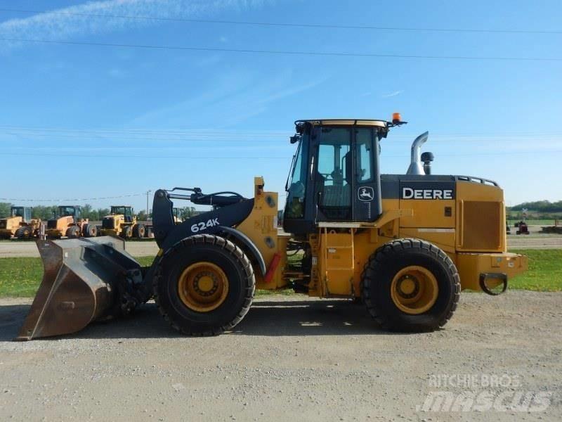 John Deere 624K Wheel loaders
