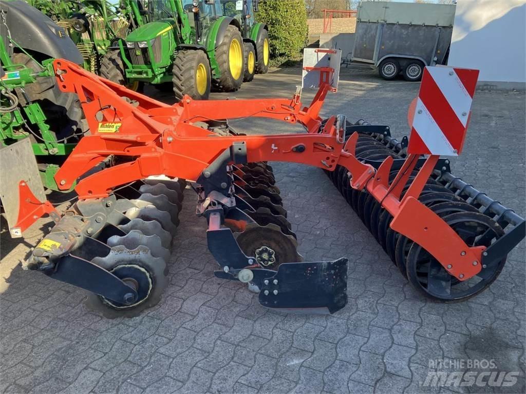 Kuhn 303 Disc harrows