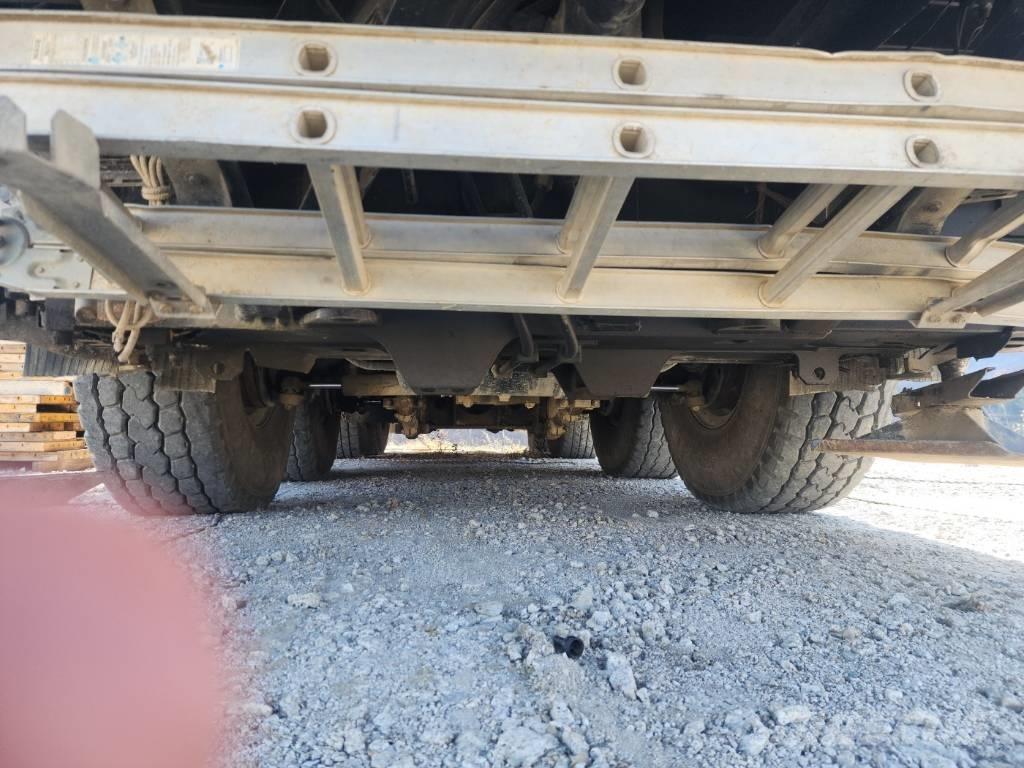 Liebherr LTM 1090-2 All terrain cranes