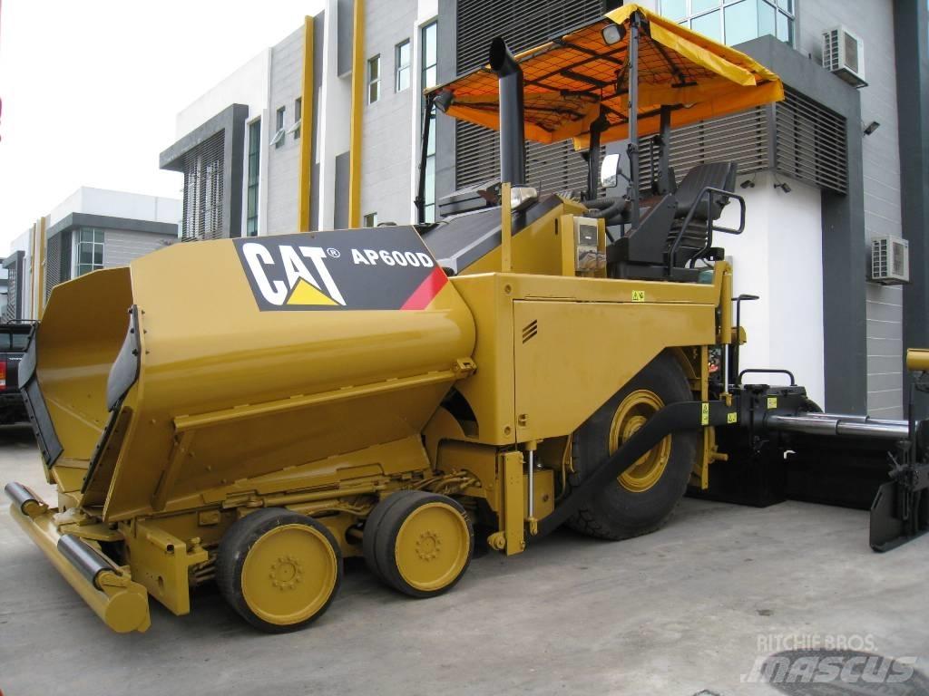CAT AP 600 D Asphalt pavers