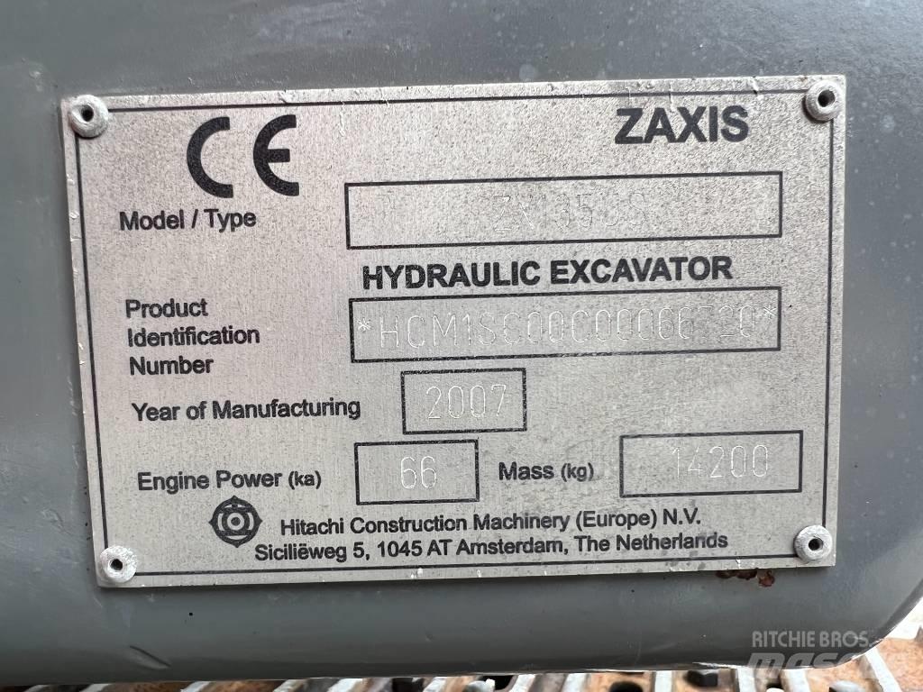 Hitachi ZX 135 US Crawler excavators