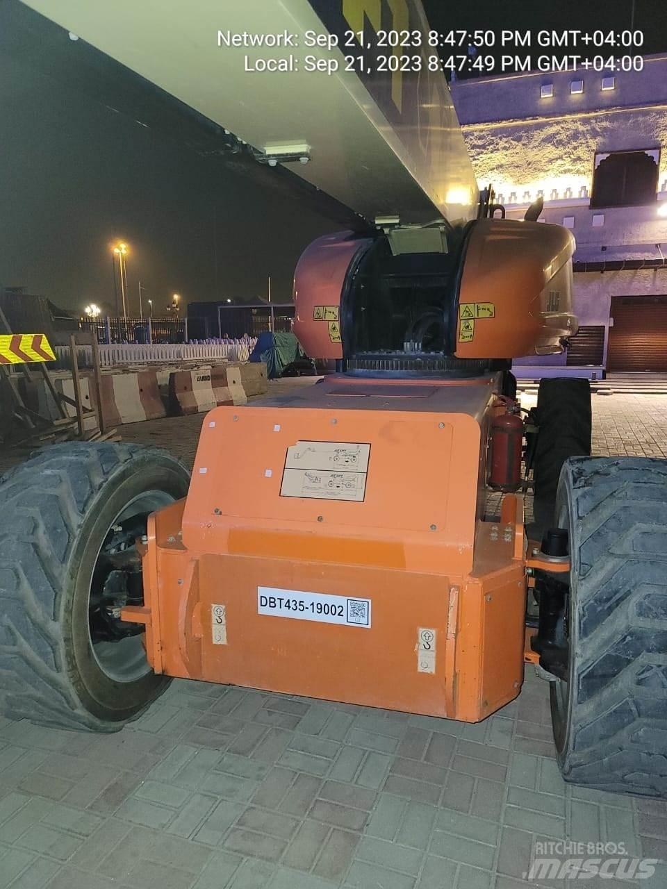 JLG 1350SJP Telescopic boom lifts