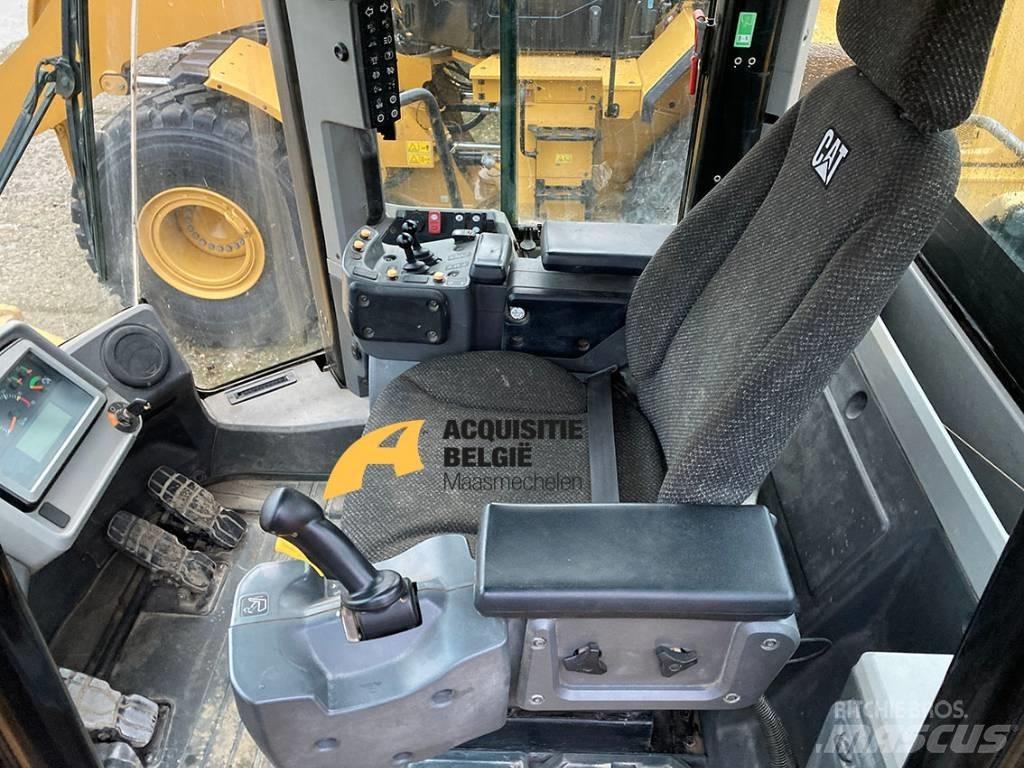CAT 966M Wheel loaders