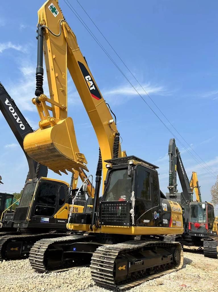 CAT 320D2 Mini excavators  7t - 12t