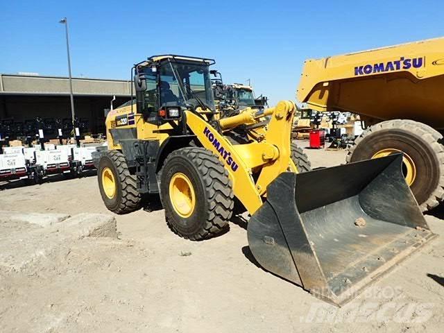 Komatsu WA320-8 Wheel loaders