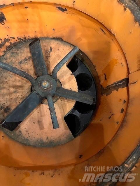 Bauer TORKRETNICA Drilling equipment accessories and spare parts