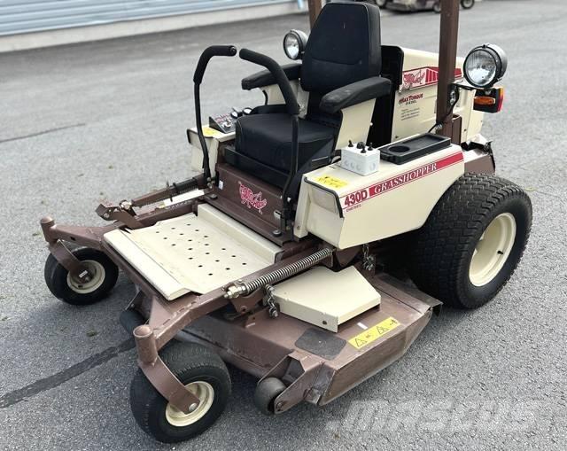 Grasshopper 430D/61R Zero turn mowers