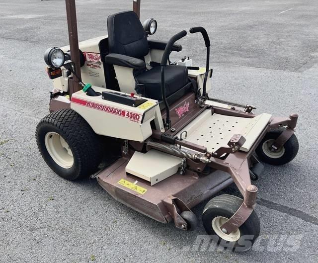 Grasshopper 430D/61R Zero turn mowers