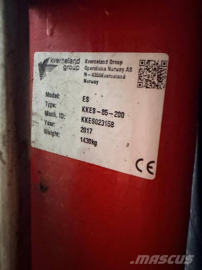 Kverneland ES85 Reversible ploughs