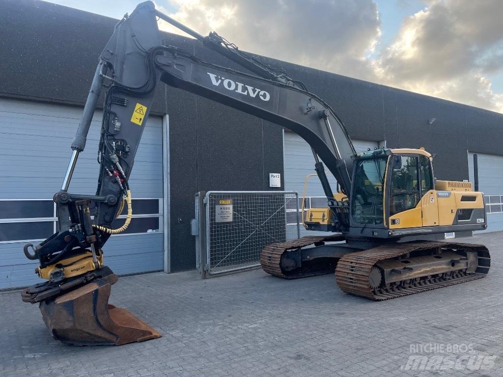 Volvo EC250DL Crawler excavators