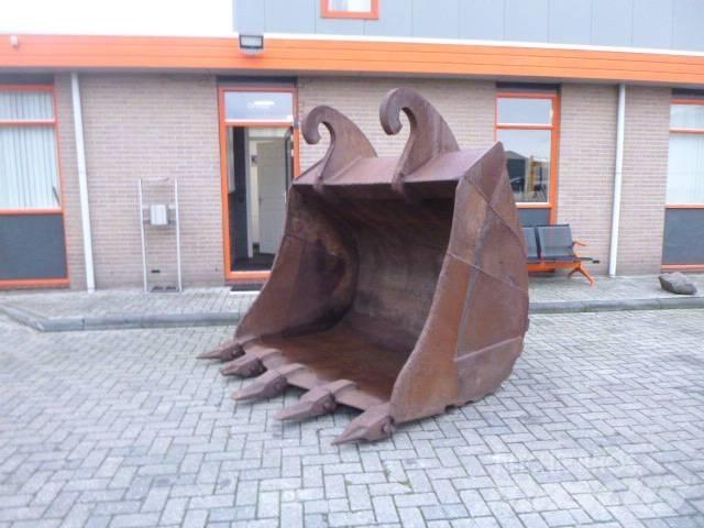 Beco CW 70 Buckets
