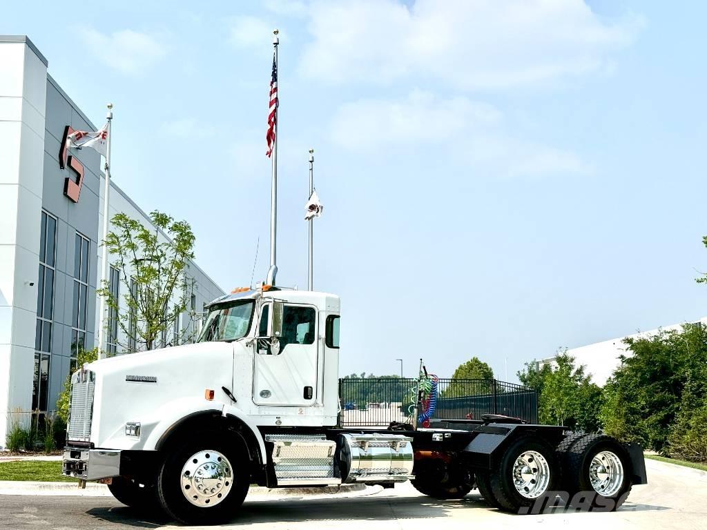 Kenworth T 800 Prime Movers
