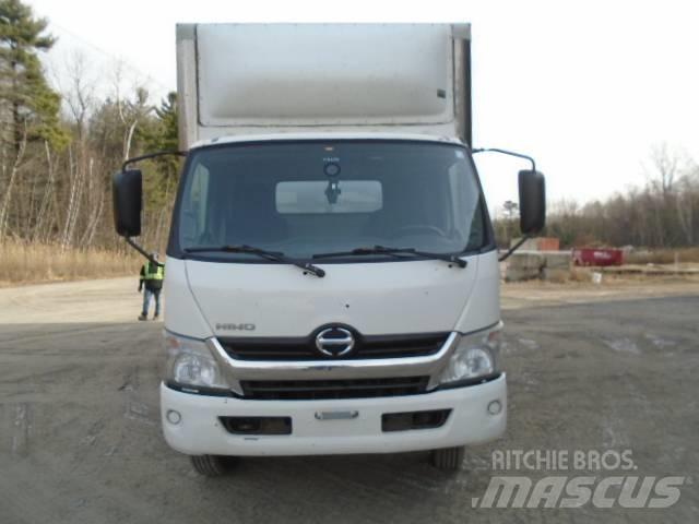 Hino 195 Panel vans