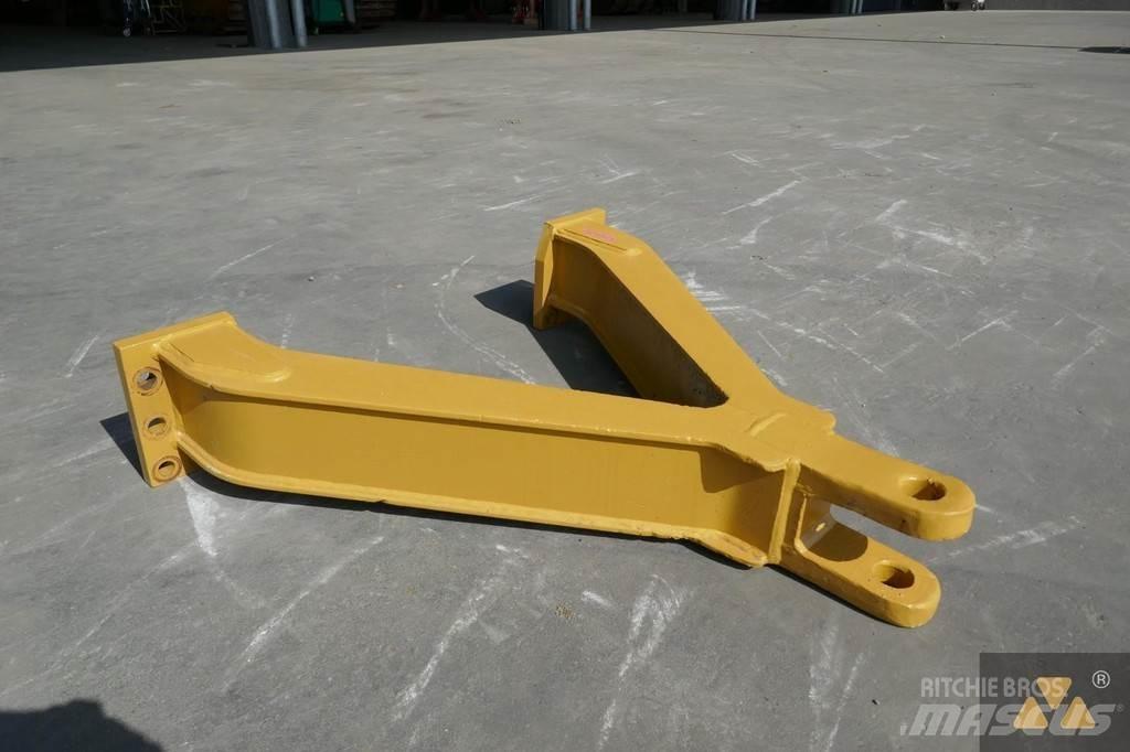 CAT D6 Drawbar Other components