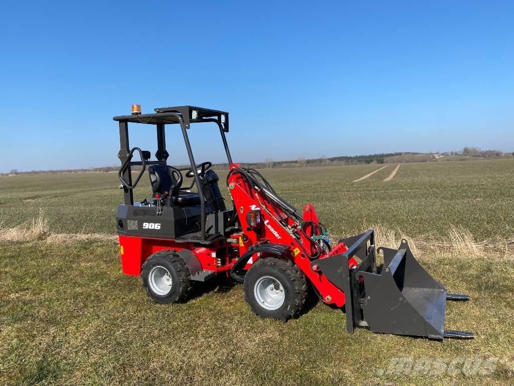  Max Loader 906 Mini loaders