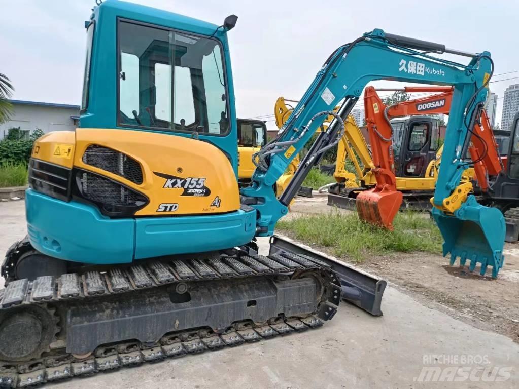 Kubota 155 Crawler excavators
