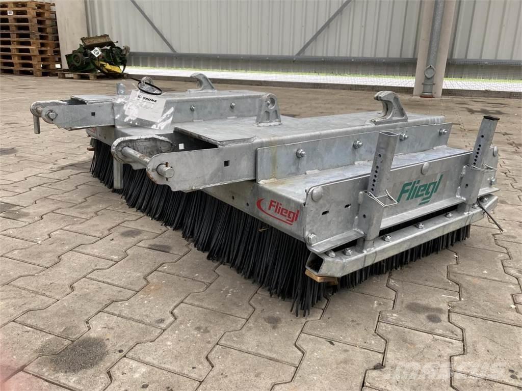 Fliegl Löwe 1,50m Sweepers