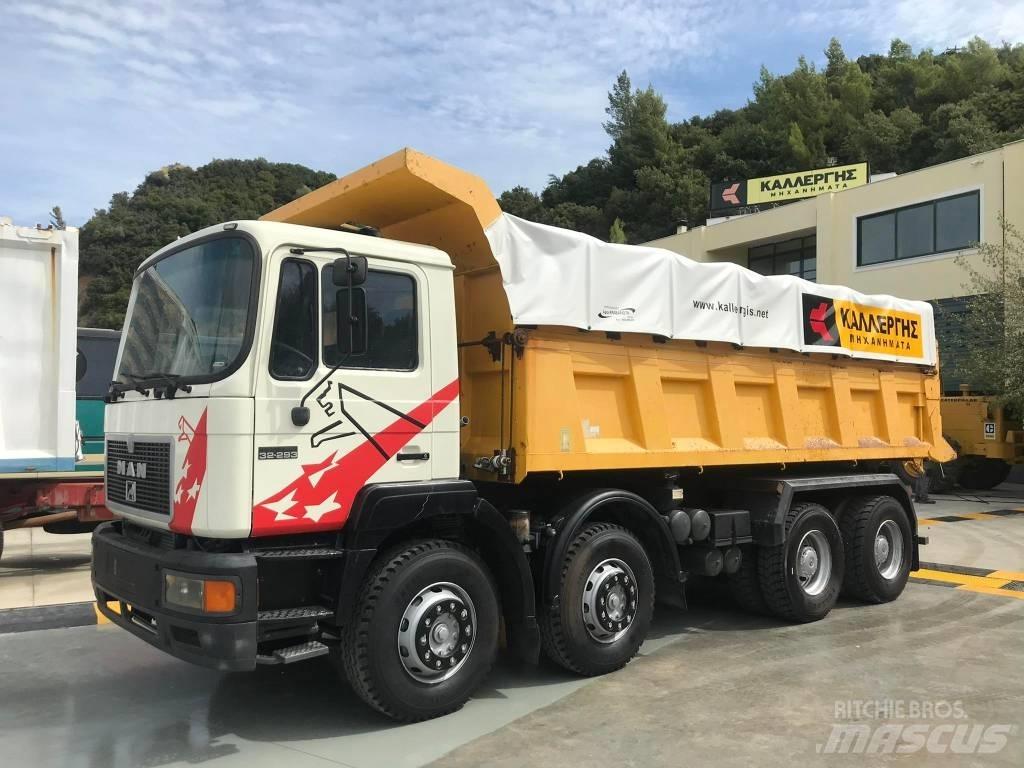 MAN 32..293 Tipper trucks