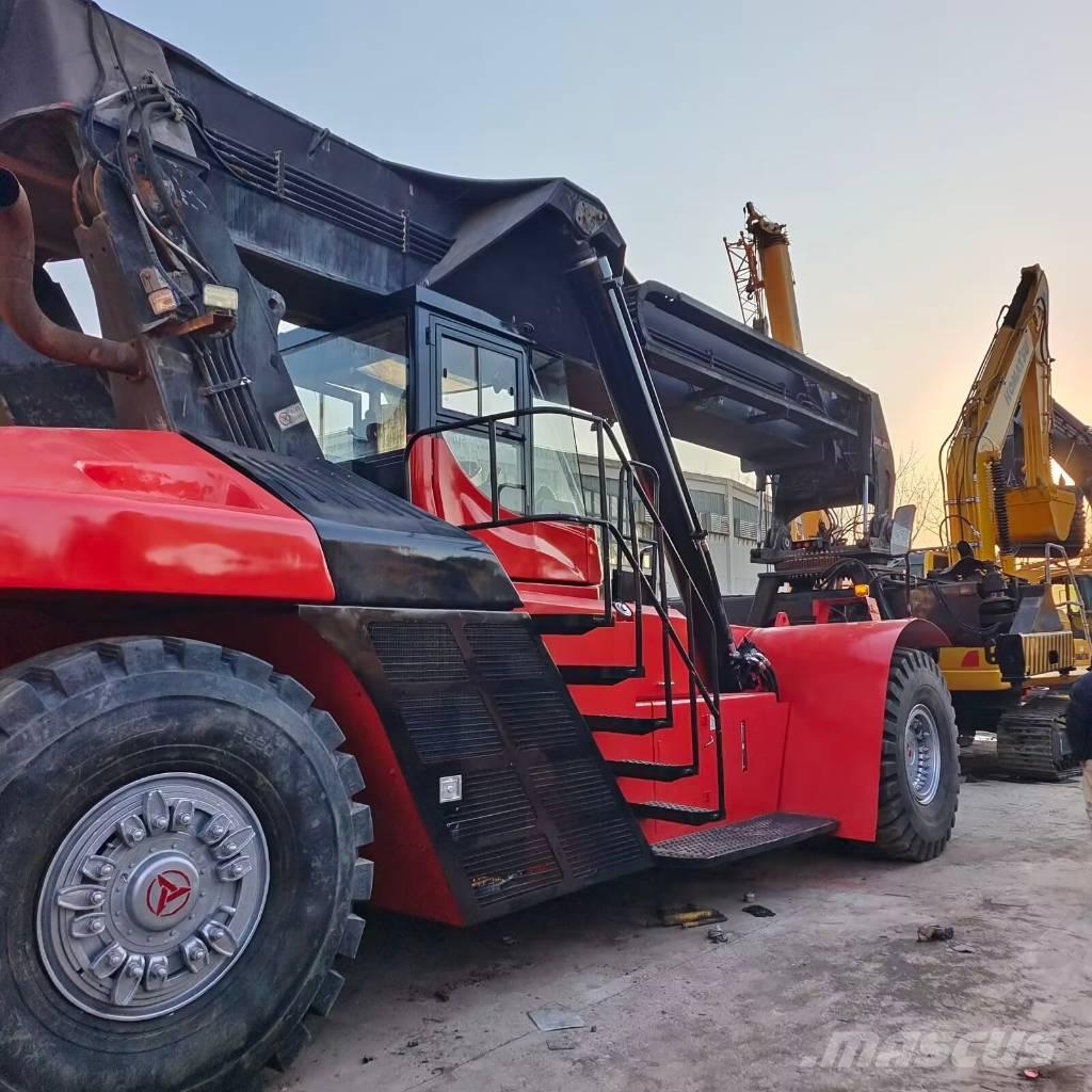 Sany SRSC 45 C30 Reach stackers