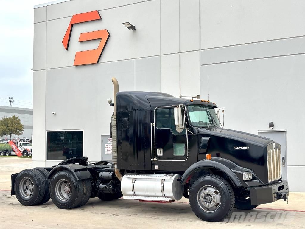 Kenworth T 800 Prime Movers