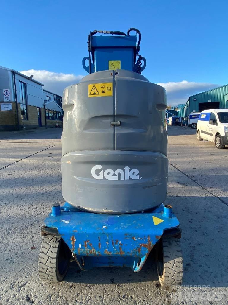 Genie GR 26 J Used Personnel lifts and access elevators