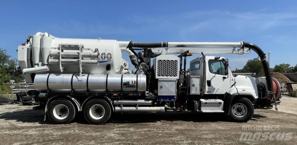Vactor 2100 PLUS Commercial vehicle