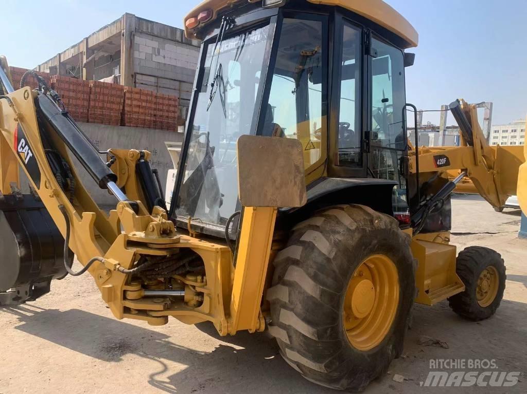 CAT 420 F Backhoe