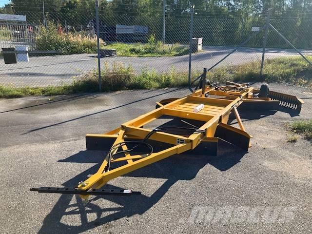 Vreten V3-220 Road drags