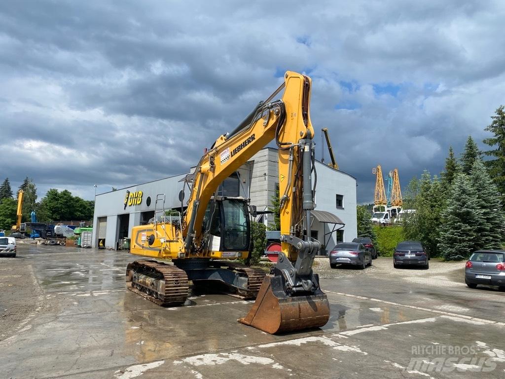 Liebherr R924LC Crawler excavators