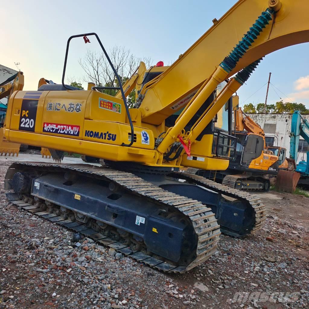 Komatsu PC 220-7 Crawler excavators