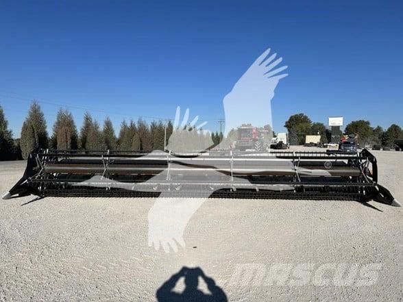 Agco 800 Combine harvester heads