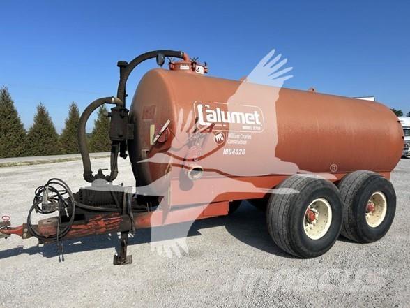 Calumet V3750 Manure spreaders